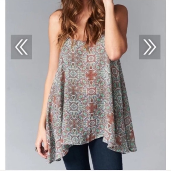 Show Me Your MuMu Tops - NWT lentz tank